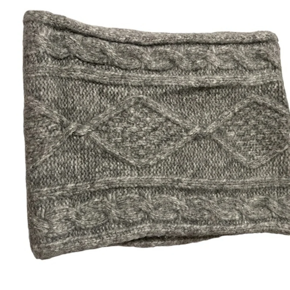 🎁 NWT Old Navy Gray Fisherman Knit Aran Infinity Scarf